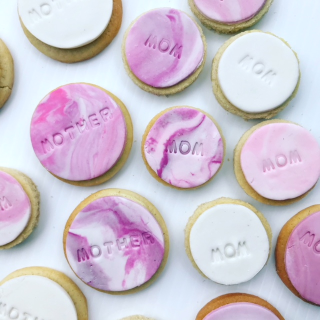 Stamped Marble Fondant Pink and White Mother's Day Cookies